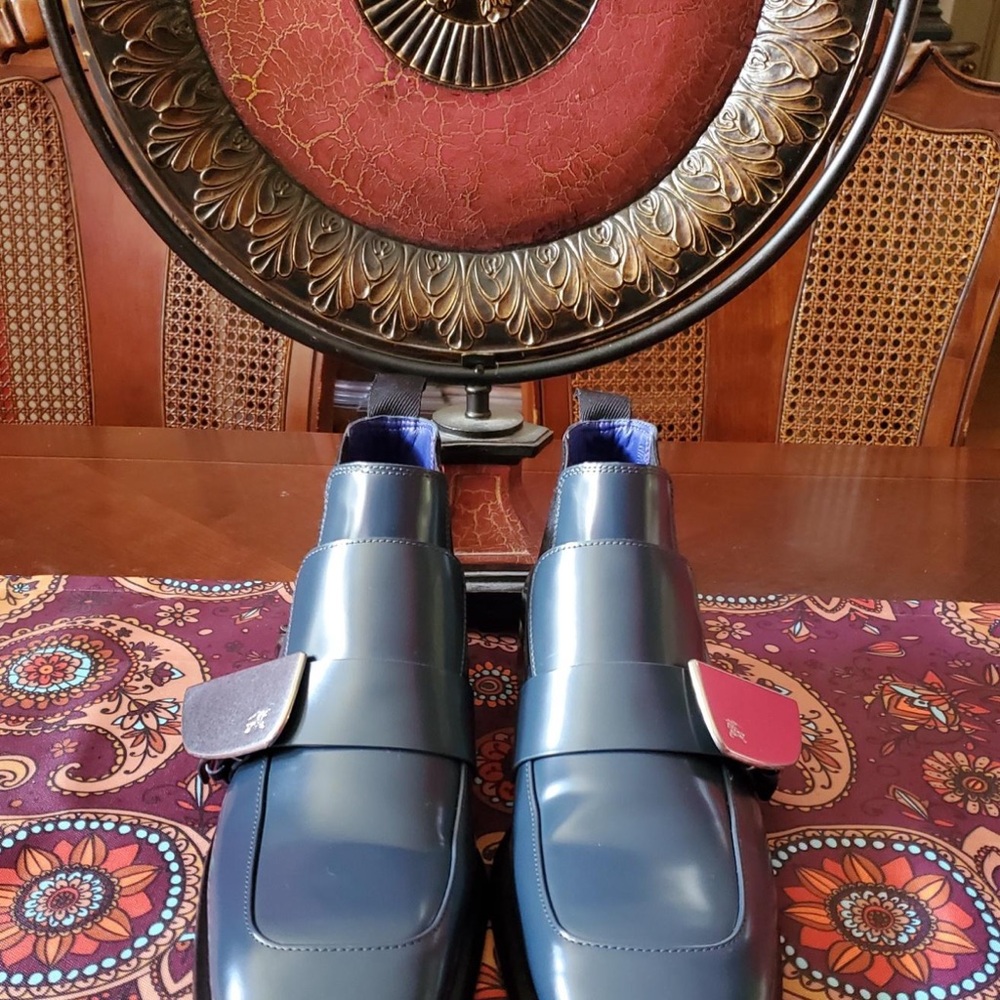 Burberry Blue Loafers Modern Slip-Ons